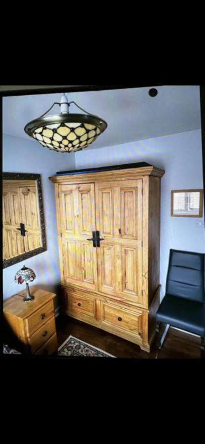 Deluxe Double Bed With Private Mordern Shower & Smart Tv Clydebank Εξωτερικό φωτογραφία